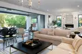 6 bedroom villa  Los Angeles, United States
