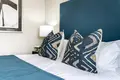 2 bedroom apartment 88 m² in London, United Kingdom