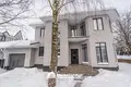 Apartment 6 bedrooms 275 m² Drozdava, Belarus