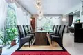 6 room house 1 077 m² Warsaw, Poland