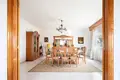 6 bedroom house 415 m² Dos Hermanas, Spain