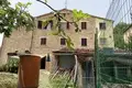 Casa 12 habitaciones 250 m² Terni, Italia