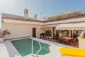 Haus 7 Schlafzimmer 451 m² Dos Hermanas, Spanien