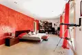 6 bedroom house 737 m² Dos Hermanas, Spain