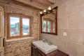 Haus 5 Schlafzimmer 350 m² Gespanschaft Split-Dalmatien, Kroatien