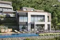 Villa de 4 dormitorios 308 m² Dobrota, Montenegro