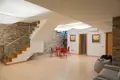 Haus 4 Schlafzimmer 294 m² Dos Hermanas, Spanien