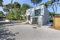 Villa de tres dormitorios 140 m² en Francia, Francia