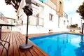 4-Schlafzimmer-Villa 320 m² La Nucia, Spanien