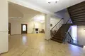 Cottage 5 bedrooms 938 m² Milukovo, Russia