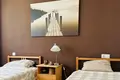 Mieszkanie 2 pokoi 109 m² Casares, Hiszpania