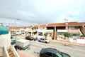 Bungalow de 2 dormitorios 65 m² Torrevieja, Španjolska