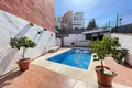 3 bedroom house 187 m² Dos Hermanas, Spain