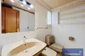 Apartment 107 m² Alicante, Spain