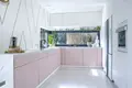 Дом 5 комнат 240 м² в Варшаве, Польша