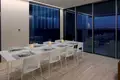 Complejo residencial Muraba Residences — residential complex by Muraba Properties with a swimming pool and access to the beach in Palm Jumeirah, Dubai
