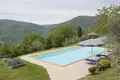 Miethaus 380 m² Cortona, Italien