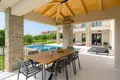 Villa 4 chambres 288 m² Umag, Croatie