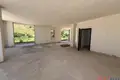 Mieszkanie 4 pokoi 126 m² Radhime, Albania