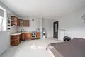 Haus 5 zimmer 311 m² Papiarnianski sielski Saviet, Belarus