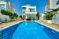 Apartamento 5 habitaciones 228 m² Paralimni, Chipre