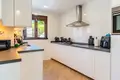Haus 6 Schlafzimmer 310 m² Estepona, Spanien