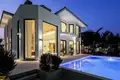 Villa de tres dormitorios 686 m² Dubái, Emiratos Árabes Unidos