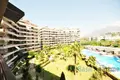 Dzielnica mieszkaniowa Contemporary apartment in well managed complex