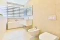 3-Schlafzimmer-Villa 200 m² Tivat, Montenegro