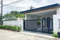 2 bedroom Villa 216 m² Si Sunthon, Thailand