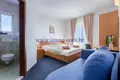Dom 19 pokojów 1 144 m² Seget Vranjica, Chorwacja