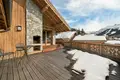 Шале 7 спален  в Les Allues, Франция