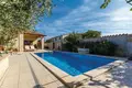 Willa 2 pokoi 108 m² Pula, Chorwacja