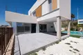 4-Schlafzimmer-Villa 235 m² Algorfa, Spanien