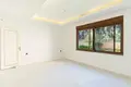 Квартира 4 комнаты  Аланья, Турция