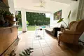 4-Schlafzimmer-Villa 260 m² Estepona, Spanien