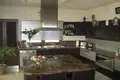 Maison 4 chambres 400 m² Lythrodontas, Chypre