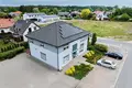 Wohnung 272 m² Kamionki, Polen