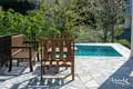 3-Schlafzimmer-Villa 240 m² Lustica, Montenegro