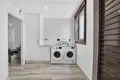 4 bedroom house 179 m² Torrevieja, Spain