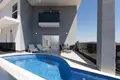 Villa 2 chambres 242 m² Kadumi, Croatie