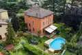 6 bedroom villa 624 m² Caprino Veronese, Italy