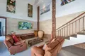 Villa de tres dormitorios 200 m² Sanur Kauh, Indonesia