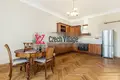 Mieszkanie 4 pokoi 102 m² Miasto Stołeczne Praga, Czechy