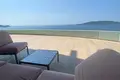 3 bedroom apartment 190 m² Rafailovici, Montenegro