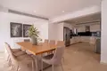 Villa de tres dormitorios 300 m² en Peyia, Chipre