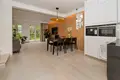 Apartamento 144 m² Zlotniki, Polonia