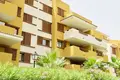 Mieszkanie 3 pokoi 119 m² Torrevieja, Hiszpania