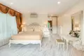 villa de 5 chambres 250 m² Ban Bang Thao, Thaïlande