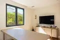 6 bedroom house 665 m² Artola, Spain